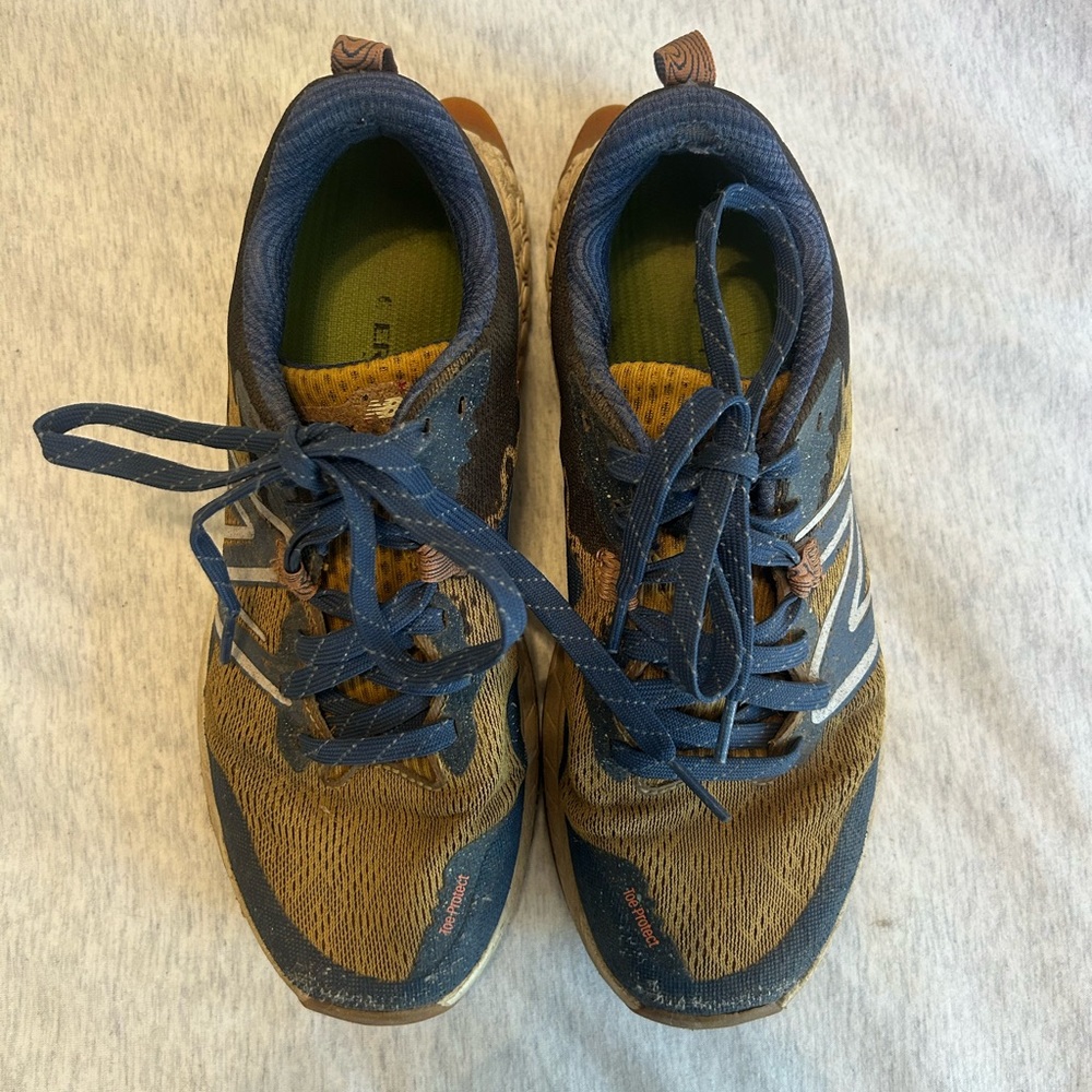 Balance Women's Fresh Foam X Hierro V7 Trail Running Shoe